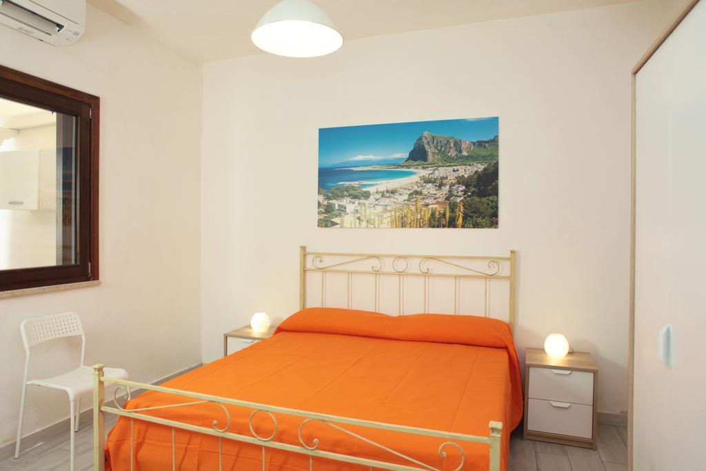 Residence Lion San Vito Lo Capo Buitenkant foto