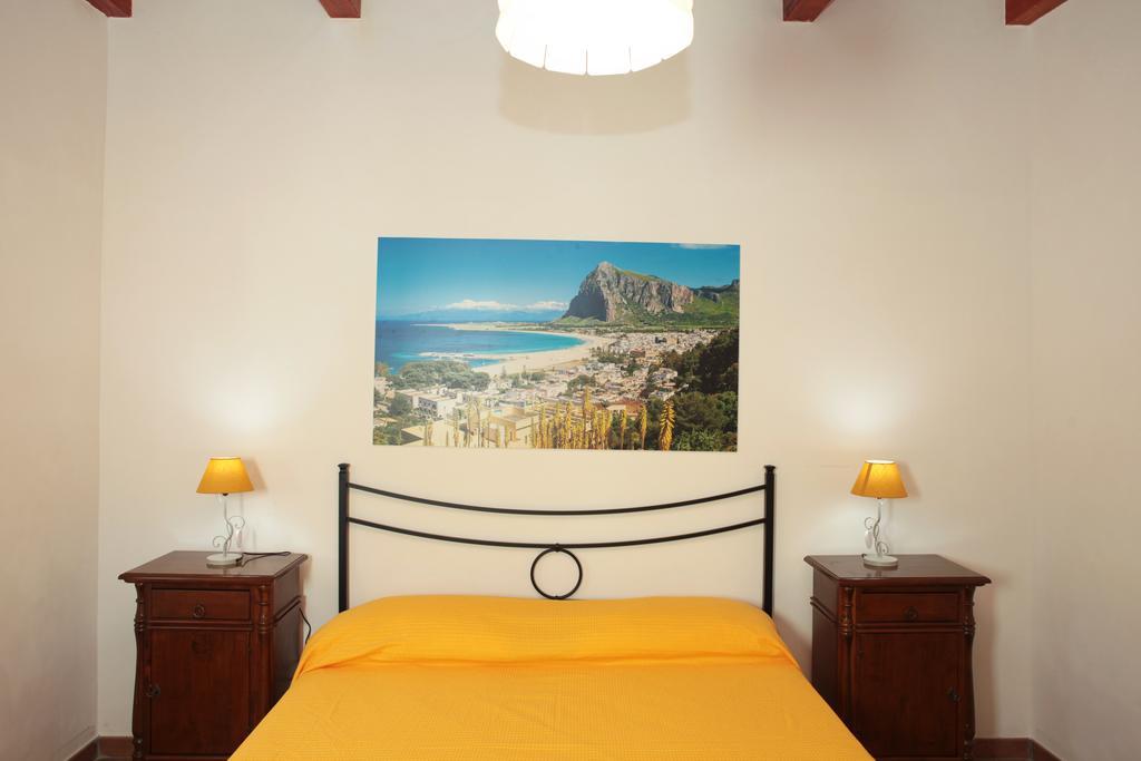 Residence Lion San Vito Lo Capo Buitenkant foto