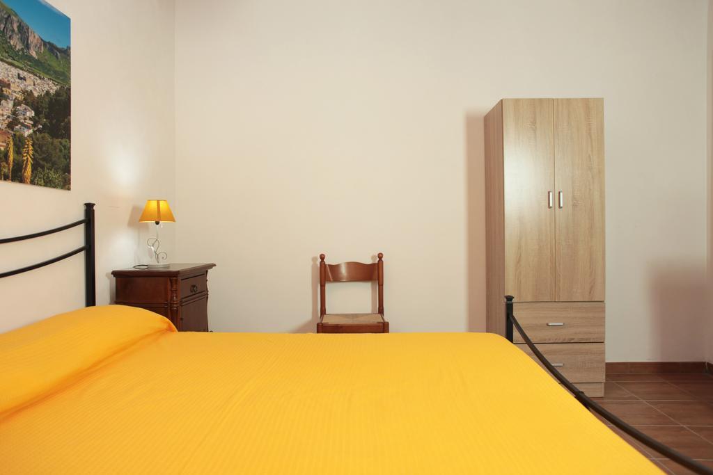 Residence Lion San Vito Lo Capo Buitenkant foto