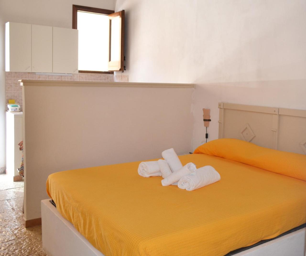Residence Lion San Vito Lo Capo Buitenkant foto